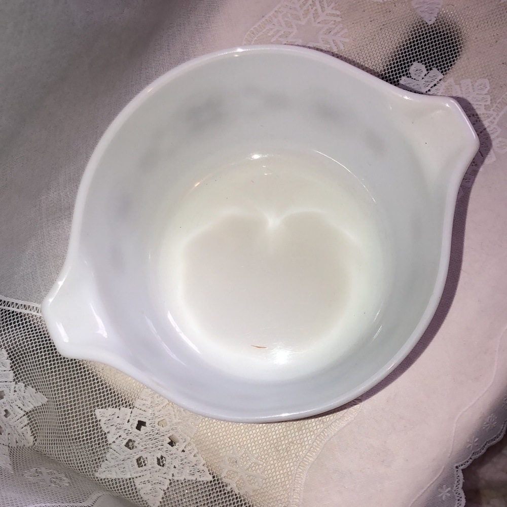 Pyrex - Picture 2 of 6